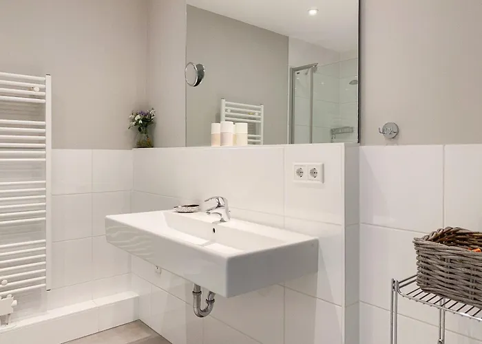 Timmare I Stranddistel Timmendorfer Strand